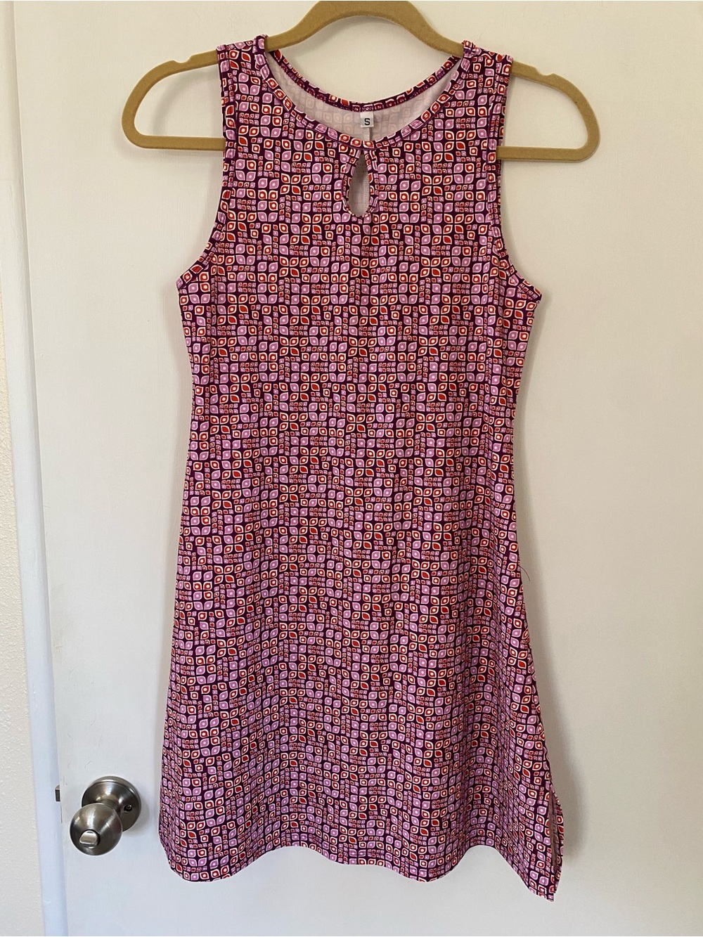 Nuu Muu Keyhole Dress Stretchy Active Dress Pink Geometric Keyhole Shift Small